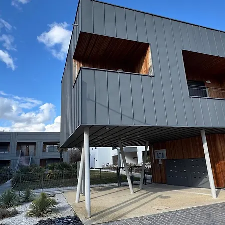 Grand T2 Avec 2 Terrasses Pres Du Et Garage - Animaux Acceptes - Fr-1-555-111 *