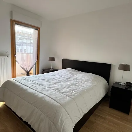 Grand T2 Avec 2 Terrasses Pres Du Et Garage - Animaux Acceptes - Fr-1-555-111 Апартаменты Экс-ле-Бен